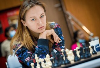Анна Ушеніна